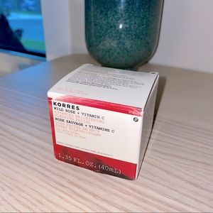 Korres Wild Rose + Vitamin C Advanced Brightening Sleeping Facial